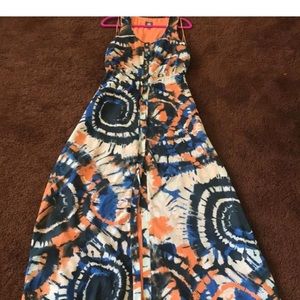 Vince Camuto Auburn or Crimson Orange & Blue maxi